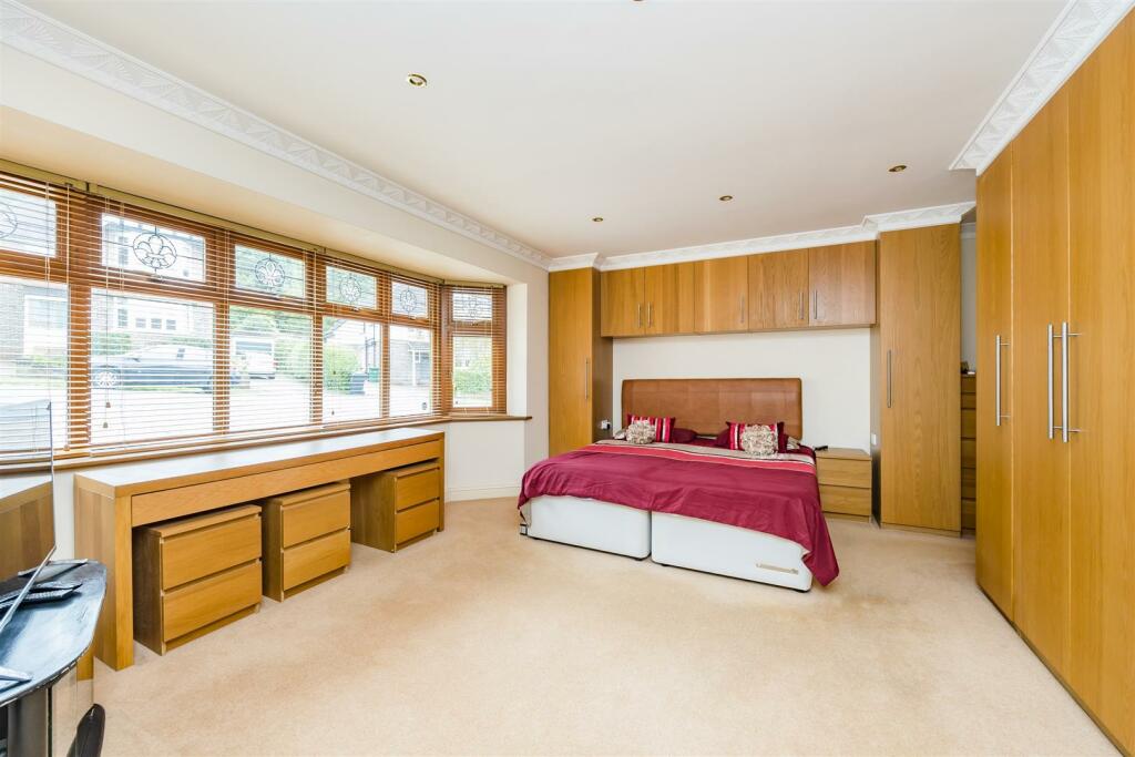 Additional property image - Graham Avenue, Patcham, Brighton