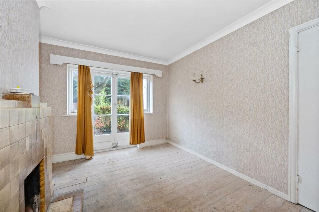 Additional property image - Overhill Drive, Patcham, Brighton