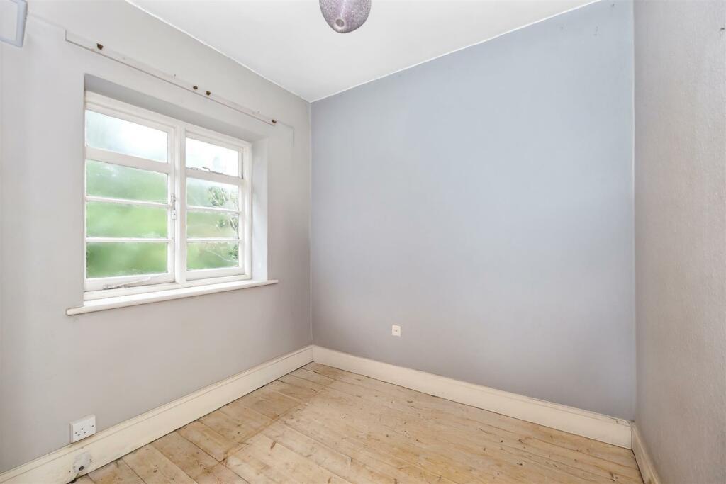 Additional property image - Overhill Drive, Patcham, Brighton
