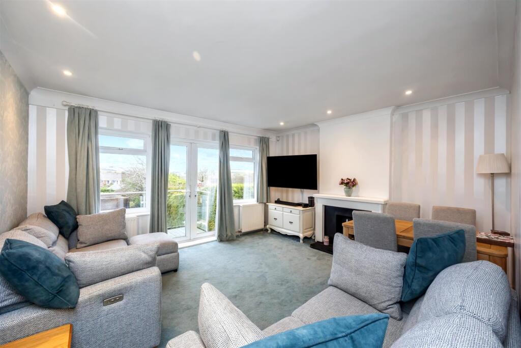Additional property image - Fernwood Rise, Westdene, Brighton