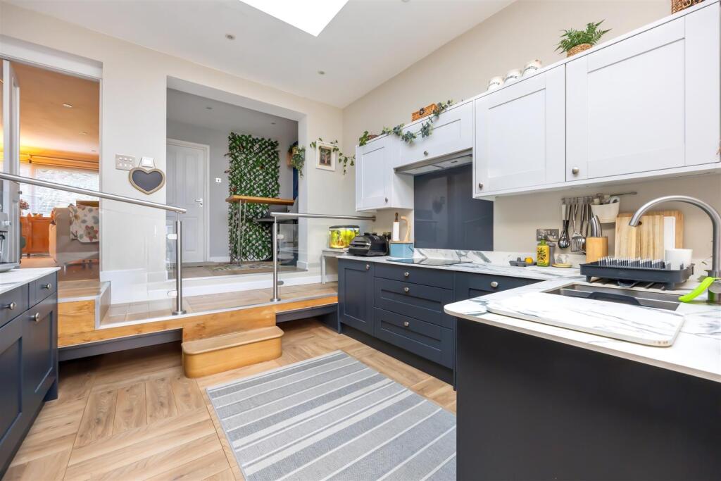 Additional property image - Fairlie Gardens, Surrenden, Brighton