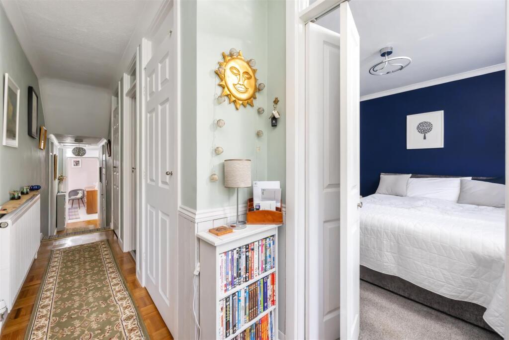 Additional property image - Fairlie Gardens, Surrenden, Brighton