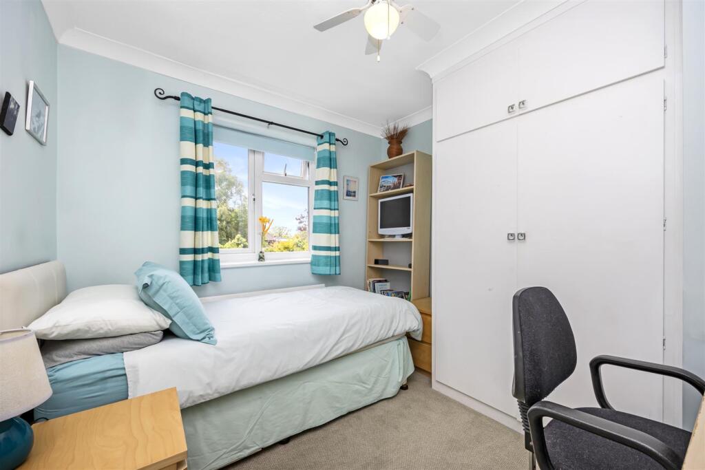 Additional property image - Beechwood Close, Surrenden, Brighton