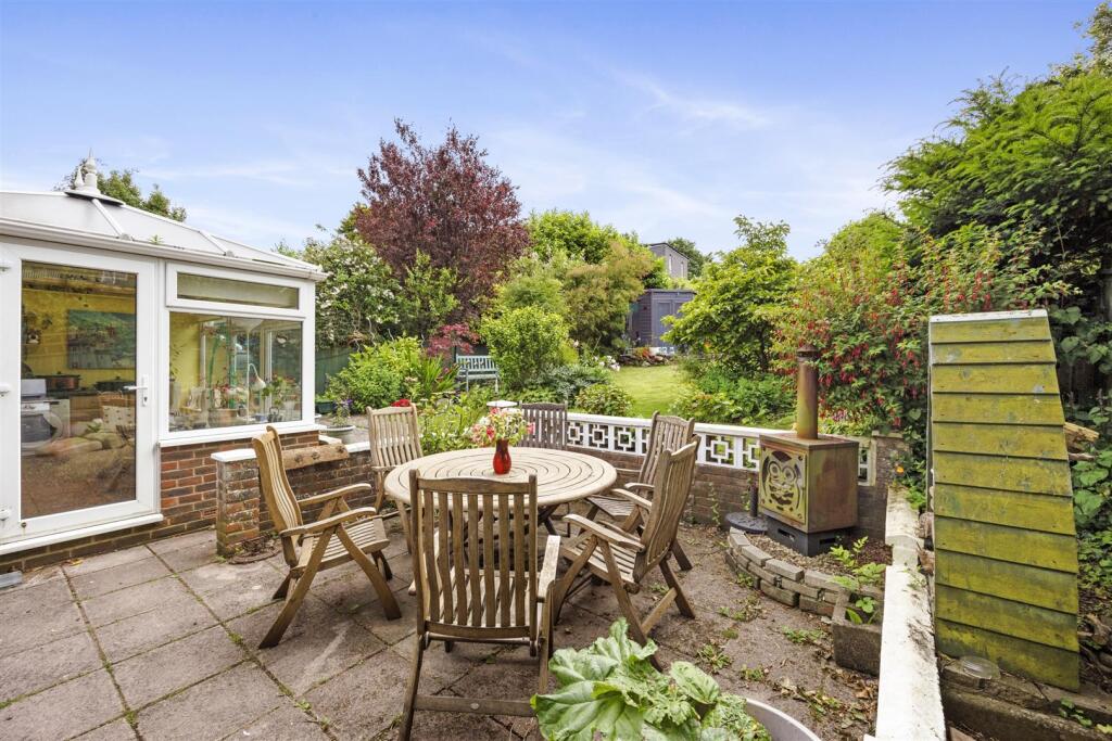 Additional property image - Beechwood Close, Surrenden, Brighton