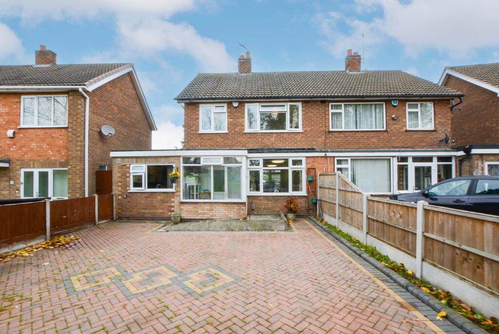 Main image of property: Chiltern Green, West Knighton, Leicester