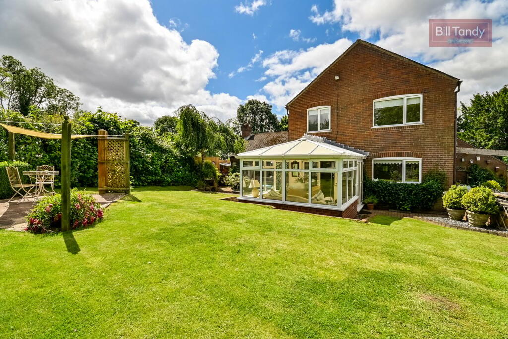 Additional property image - The Shrubbery, Elford, Tamworth, B79