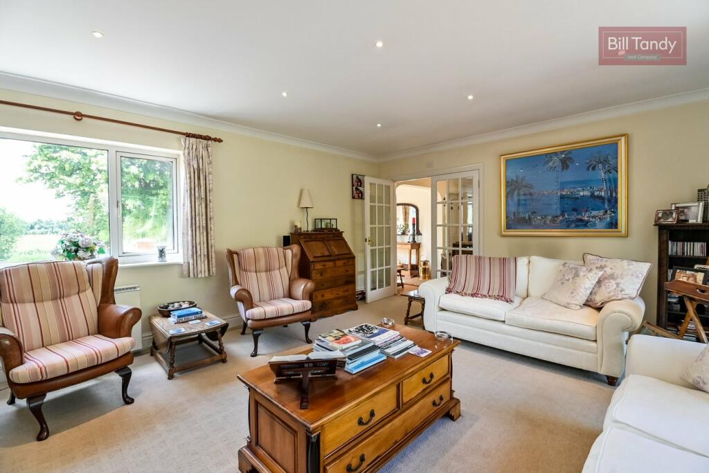 Additional property image - The Shrubbery, Elford, Tamworth, B79