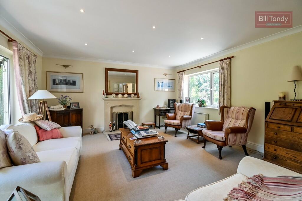Additional property image - The Shrubbery, Elford, Tamworth, B79