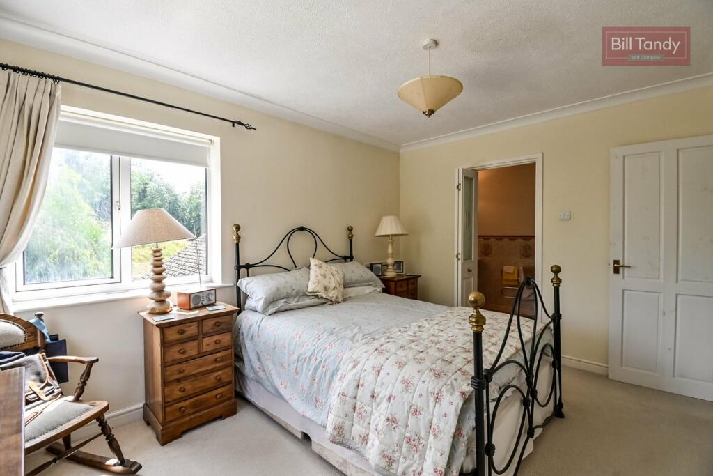 Additional property image - The Shrubbery, Elford, Tamworth, B79