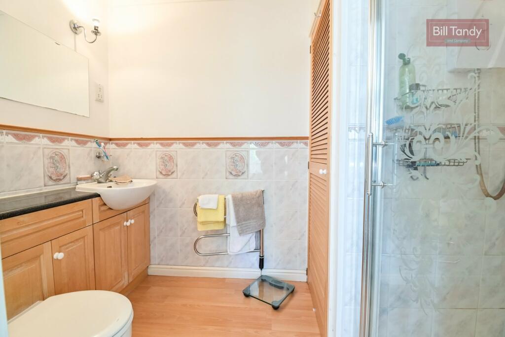 Additional property image - The Shrubbery, Elford, Tamworth, B79