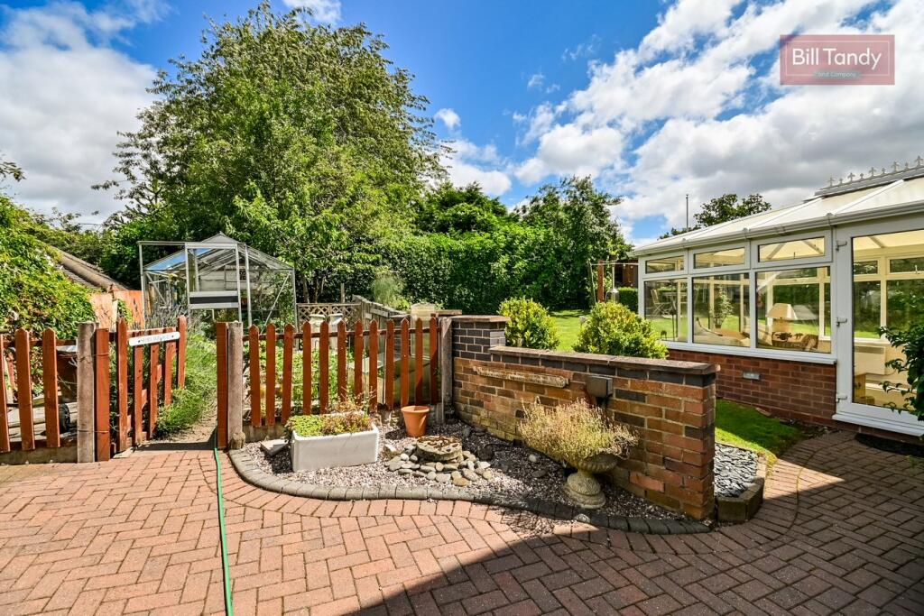 Additional property image - The Shrubbery, Elford, Tamworth, B79