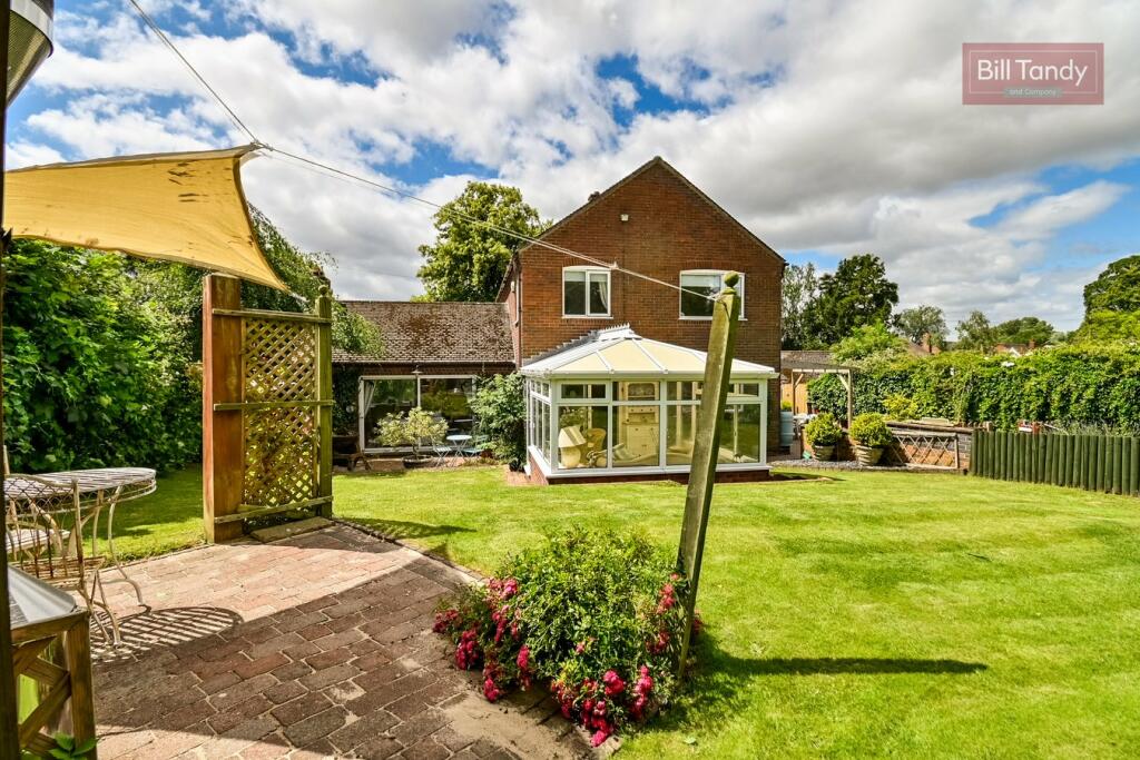Additional property image - The Shrubbery, Elford, Tamworth, B79