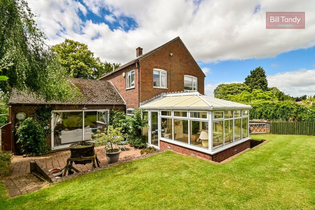 Additional property image - The Shrubbery, Elford, Tamworth, B79