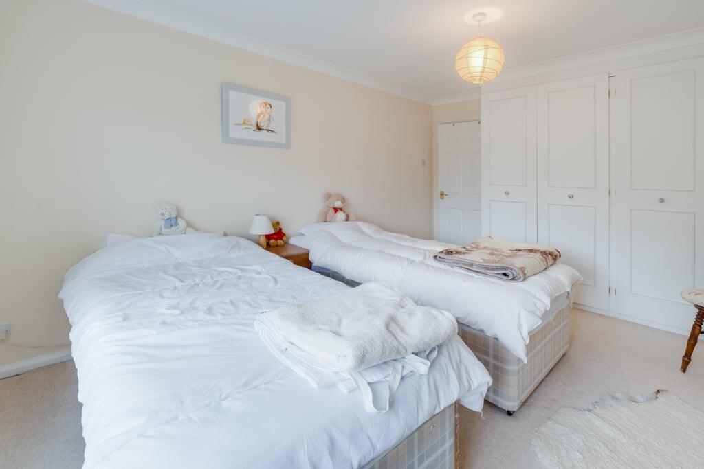 Additional property image - Croft Close, Elford, Tamworth, B79
