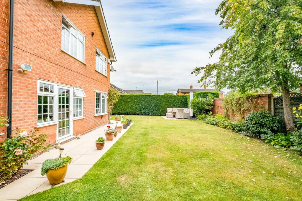Additional property image - Croft Close, Elford, Tamworth, B79