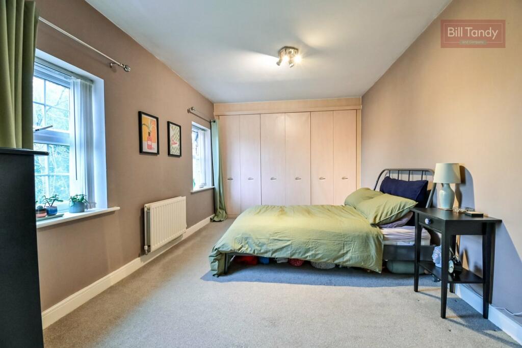 Additional property image - Grange Drive, Streetly, Sutton Coldfield, B74