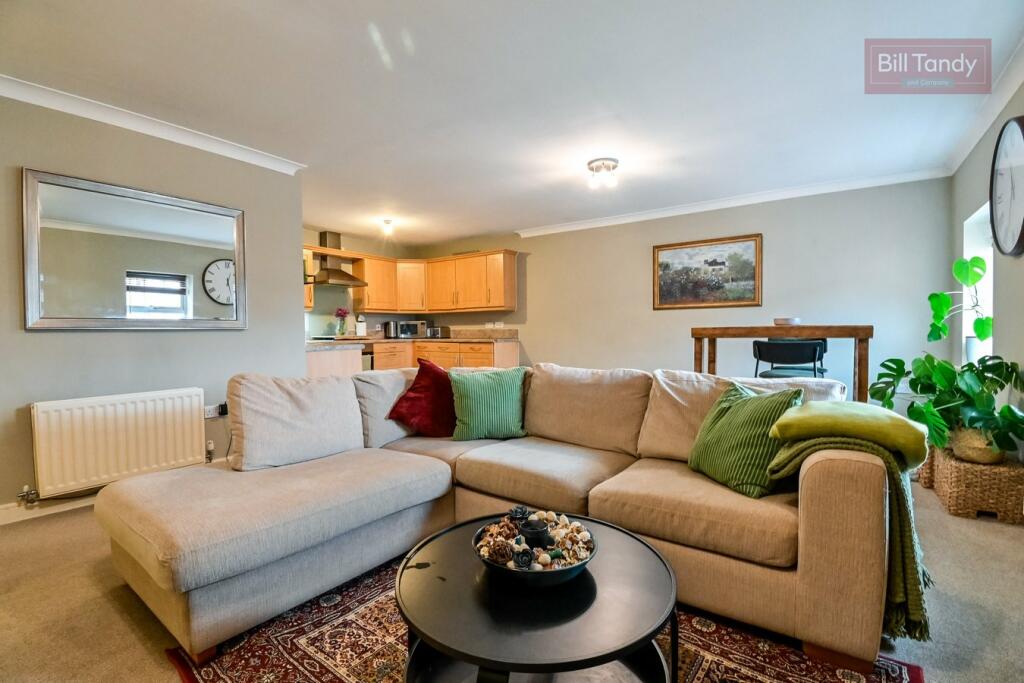 Additional property image - Grange Drive, Streetly, Sutton Coldfield, B74