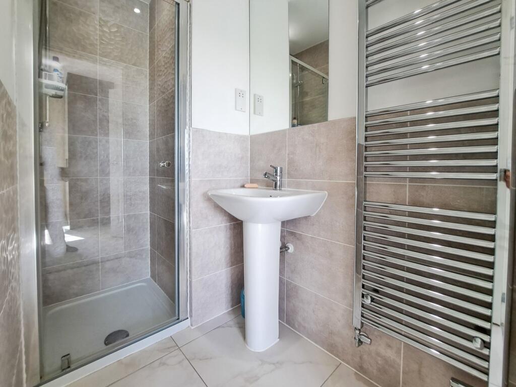 Additional property image - Yarrow Close, Tamworth, B79