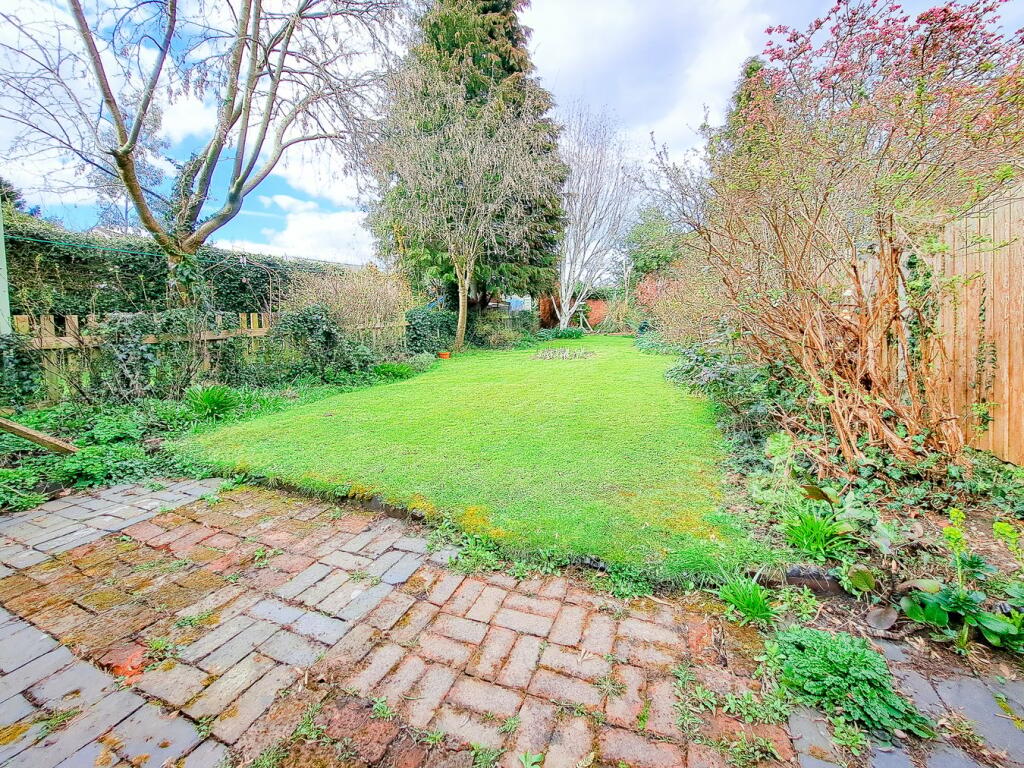 2 bedroom terraced house for sale in Pingle Lane, Hammerwich, Burntwood, WS7