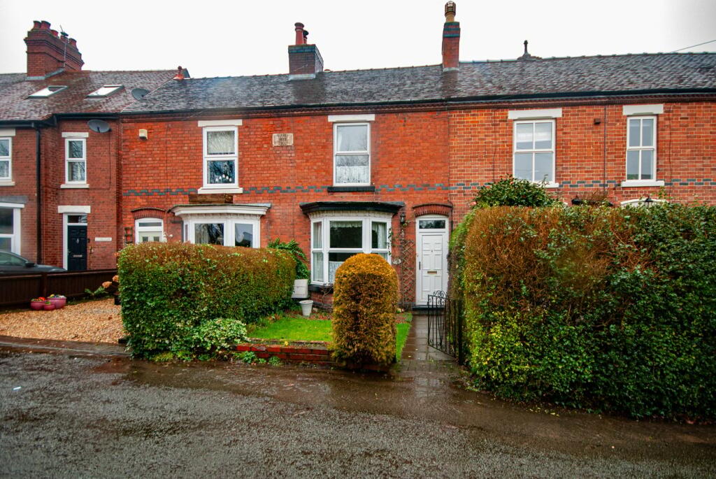 2 bedroom terraced house for sale in Pingle Lane, Hammerwich, Burntwood