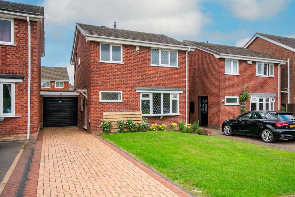 Main image of property: Cannock Road, Burntwood, WS7