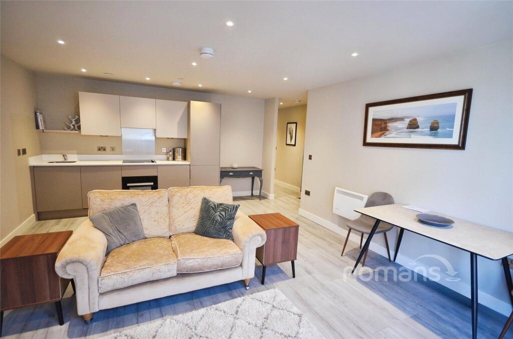 Main image of property: Petersfield Avenue, Slough, Berkshire, SL2