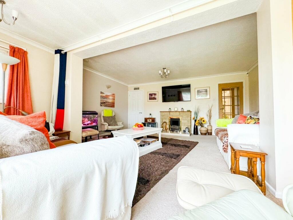 Additional property image - Falcon Close, Patchway, Bristol, BS34