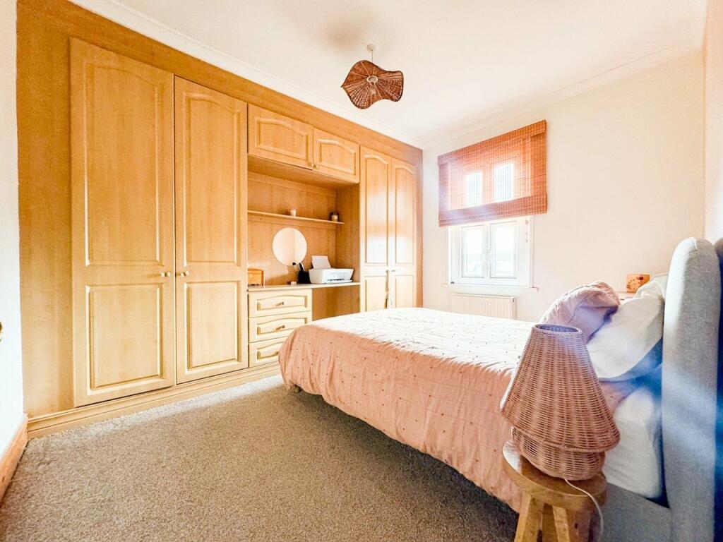 Additional property image - Albion Terrace, The Common, Patchway, Bristol, BS34