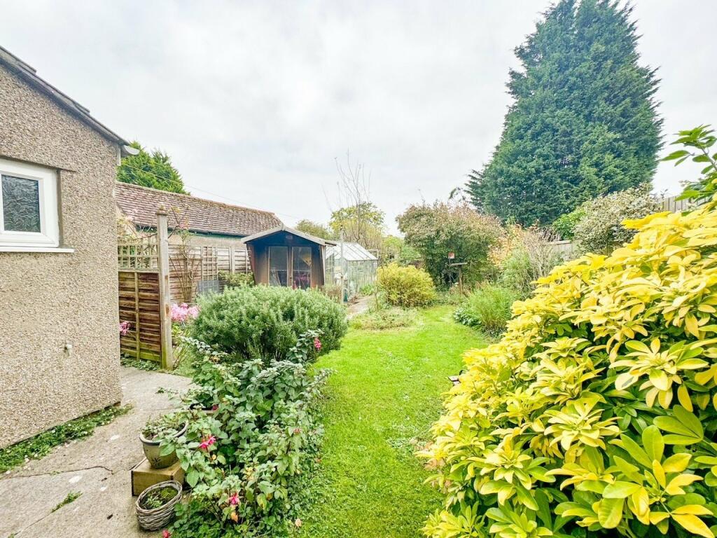 Additional property image - Redfield Road, Patchway, Bristol, Gloucestershire, BS34