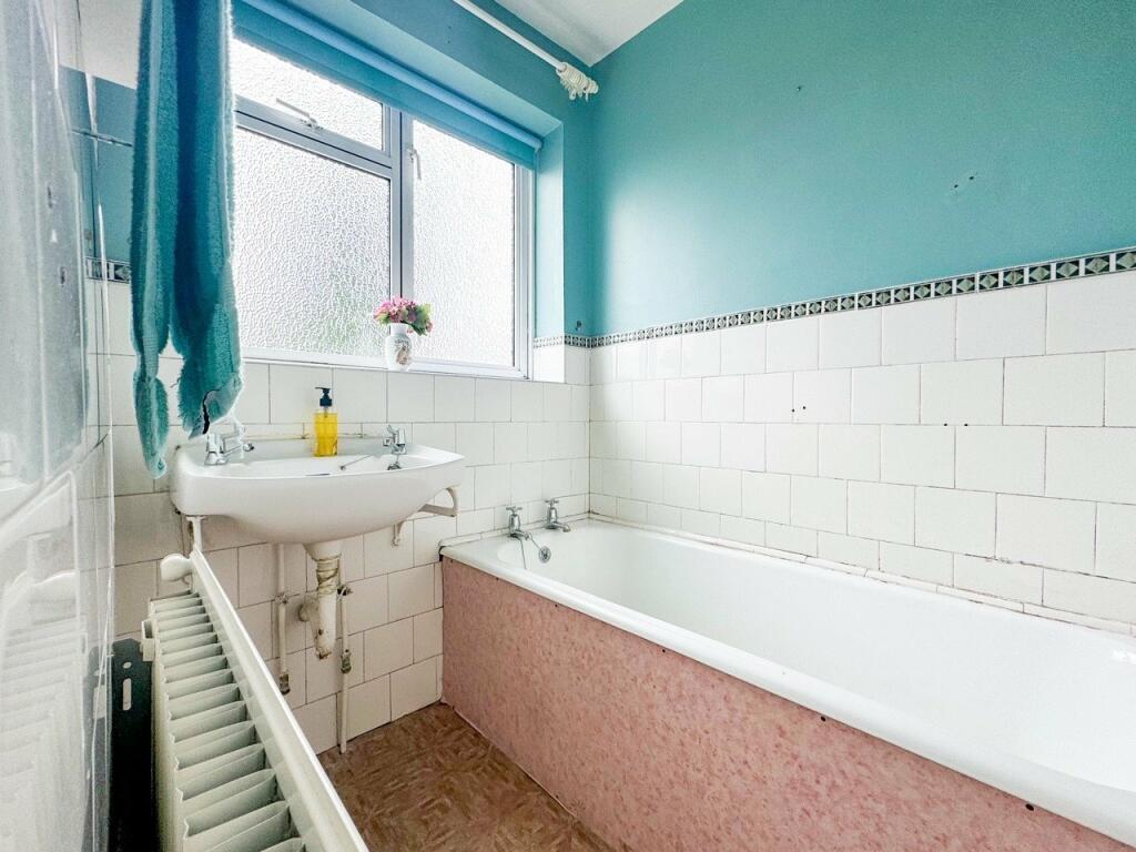 Additional property image - Redfield Road, Patchway, Bristol, Gloucestershire, BS34
