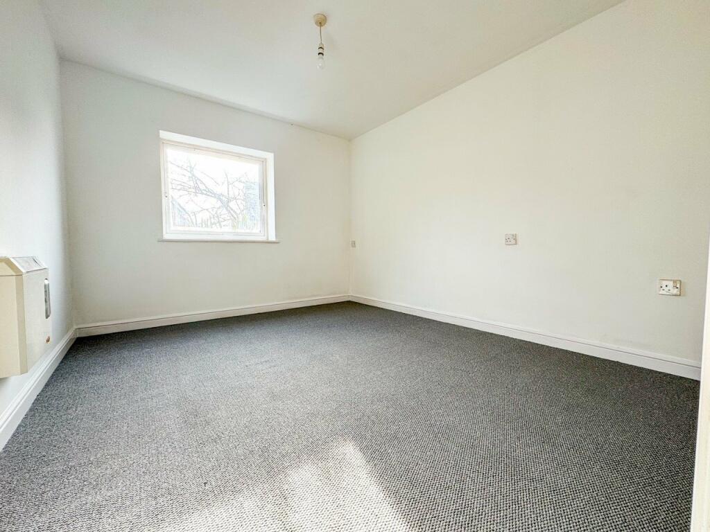 Additional property image - Hill View House, Lodge Road, Bristol, BS15