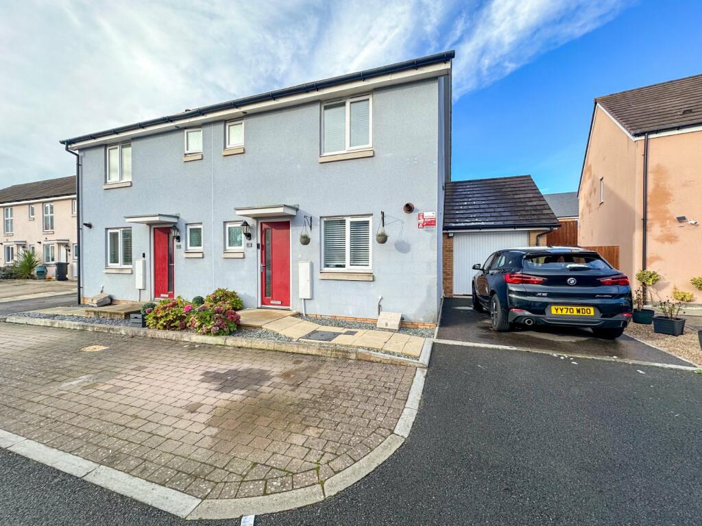Main image of property: Elm Hayes Road, Patchway, Bristol, Gloucestershire, BS34