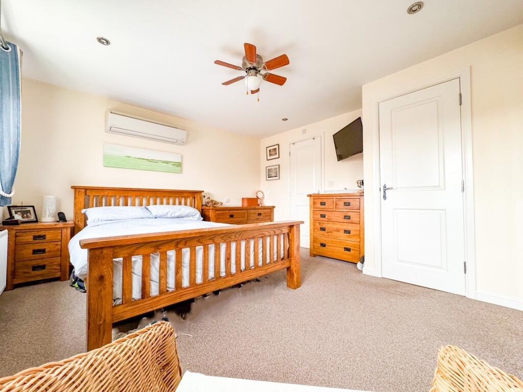 Additional property image - Charlton Boulevard, Patchway, Bristol, Gloucestershire, BS34