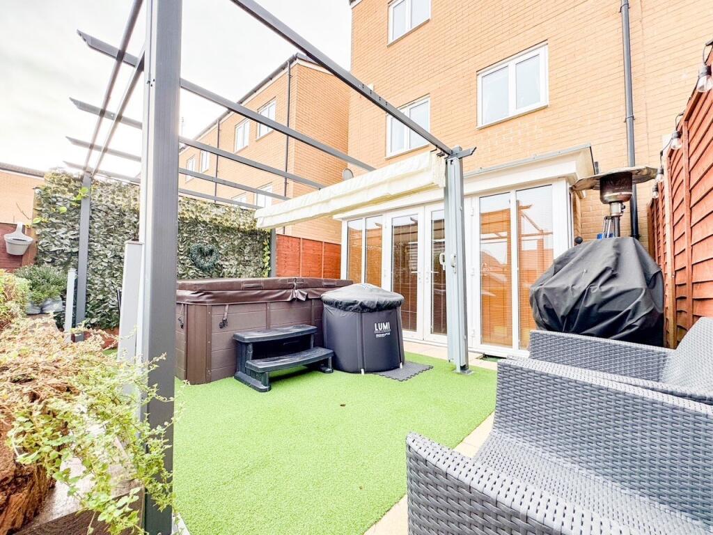 Additional property image - Charlton Boulevard, Patchway, Bristol, Gloucestershire, BS34