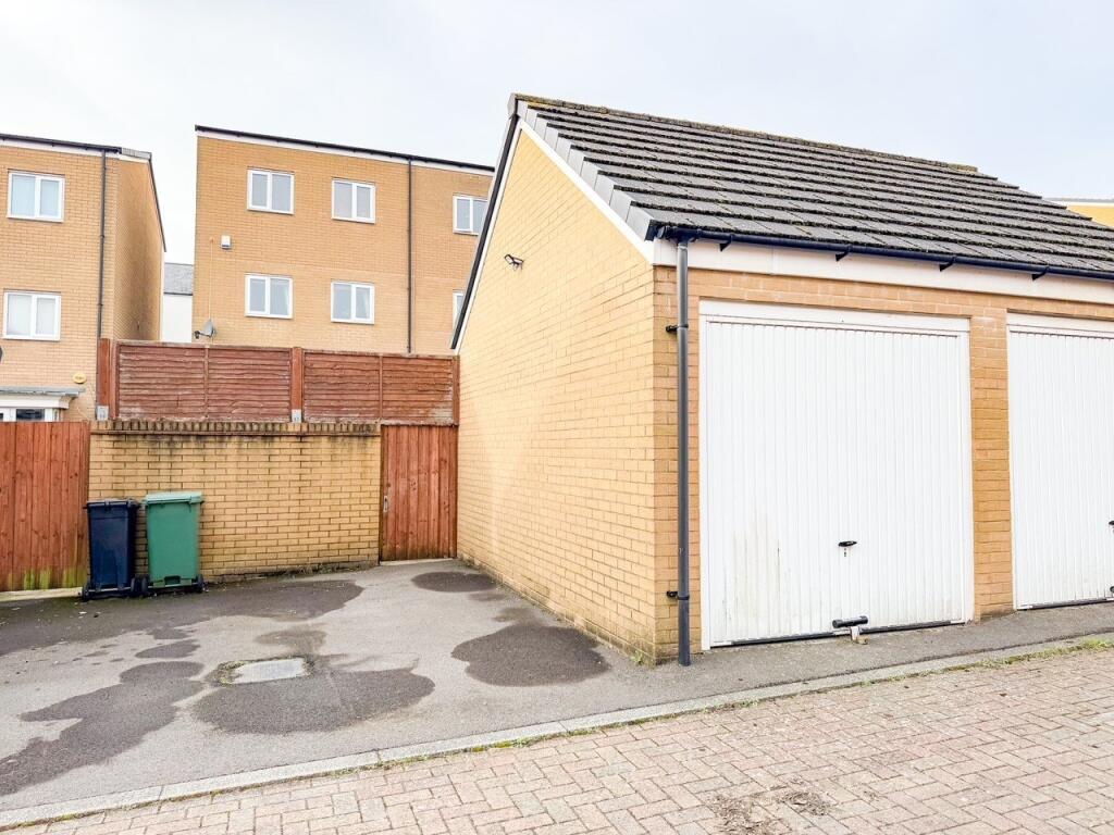 Additional property image - Charlton Boulevard, Patchway, Bristol, Gloucestershire, BS34