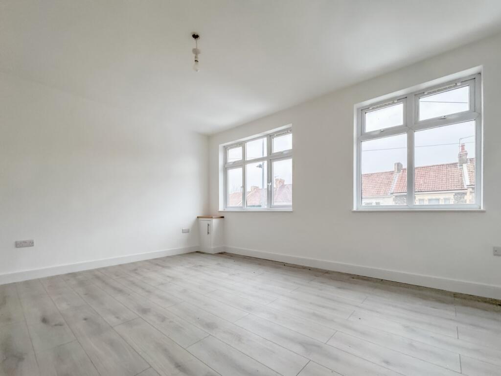 Additional property image - Soundwell Road, Bristol, Gloucestershire, BS16