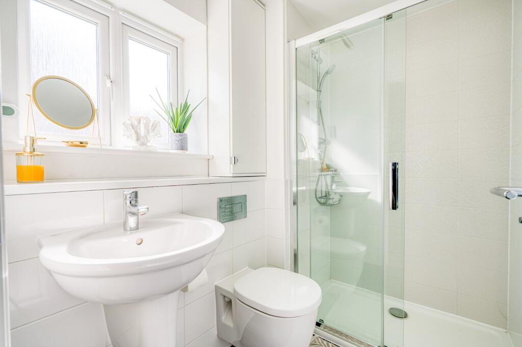 Additional property image - Wood Street, Patchway, Bristol, Gloucestershire, BS34