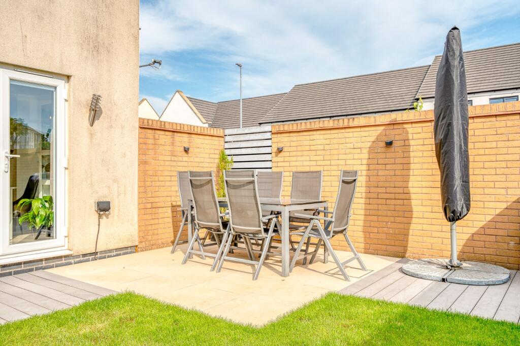 Additional property image - Wood Street, Patchway, Bristol, Gloucestershire, BS34