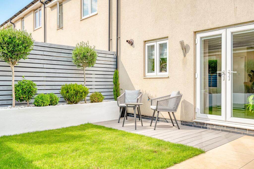 Additional property image - Wood Street, Patchway, Bristol, Gloucestershire, BS34
