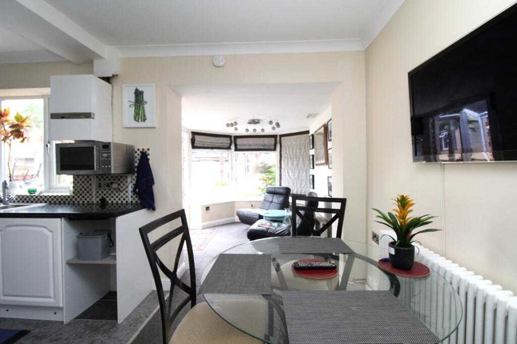 Additional property image - The Avenue, Little Stoke, Bristol, Gloucestershire, BS34