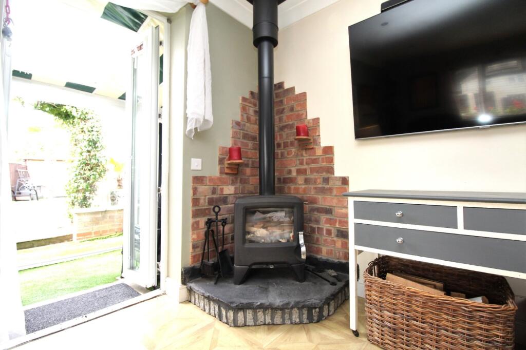 Additional property image - The Avenue, Little Stoke, Bristol, Gloucestershire, BS34