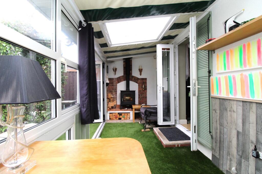 Additional property image - The Avenue, Little Stoke, Bristol, Gloucestershire, BS34
