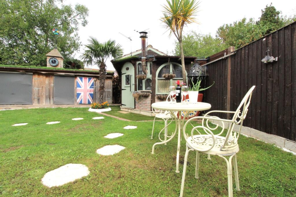 Additional property image - The Avenue, Little Stoke, Bristol, Gloucestershire, BS34