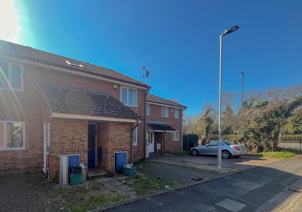 Main image of property: Oaktree Crescent, Bradley Stoke, Bristol, BS32