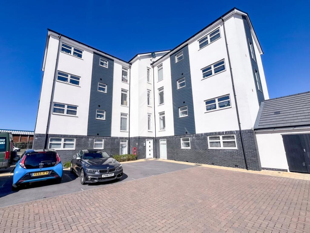 Main image of property: Brick Hill Way, Patchway, Bristol, BS34