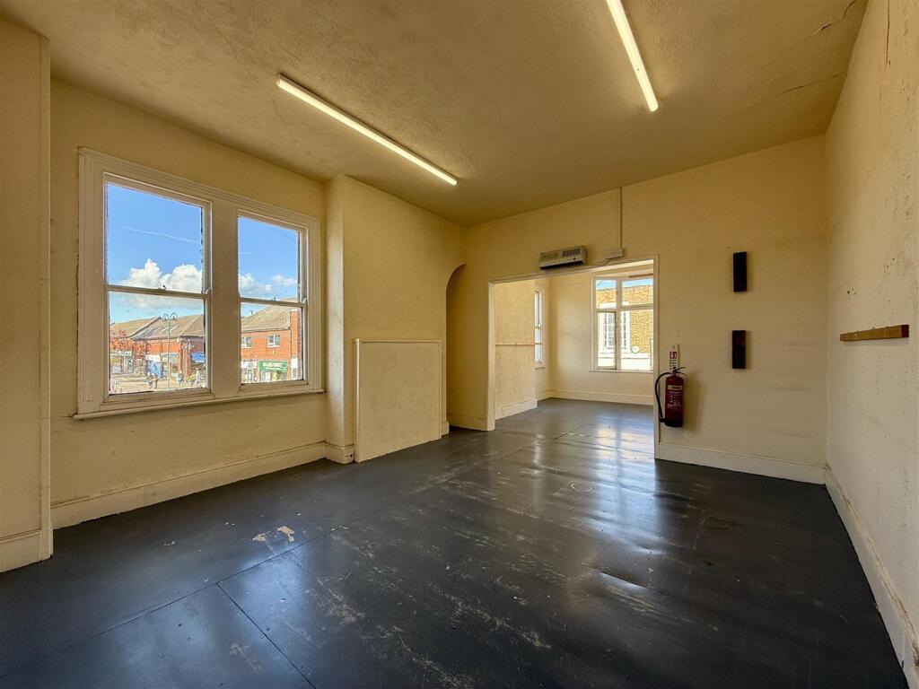 Additional property image - Victoria Street