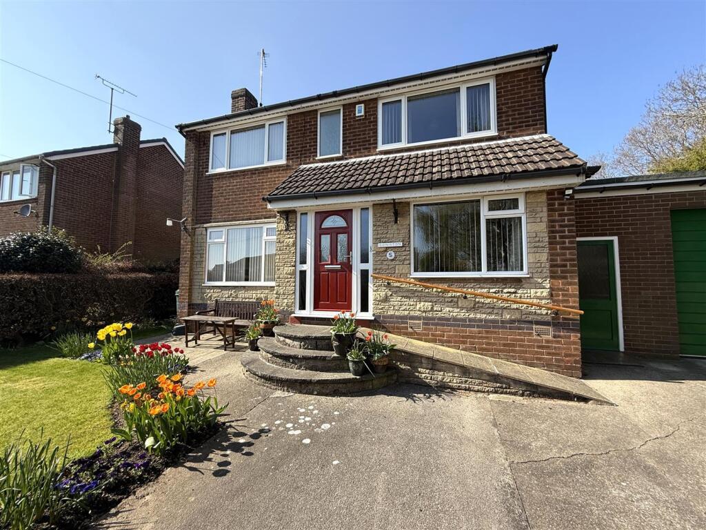 Main image of property: Norwood Close, Hasland, Chesterfield