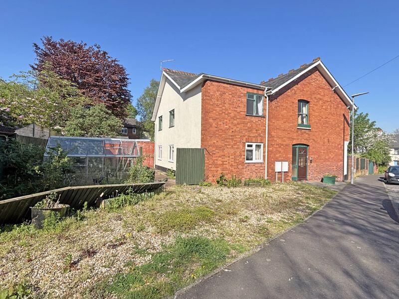 Main image of property: Mantle Street, Wellington