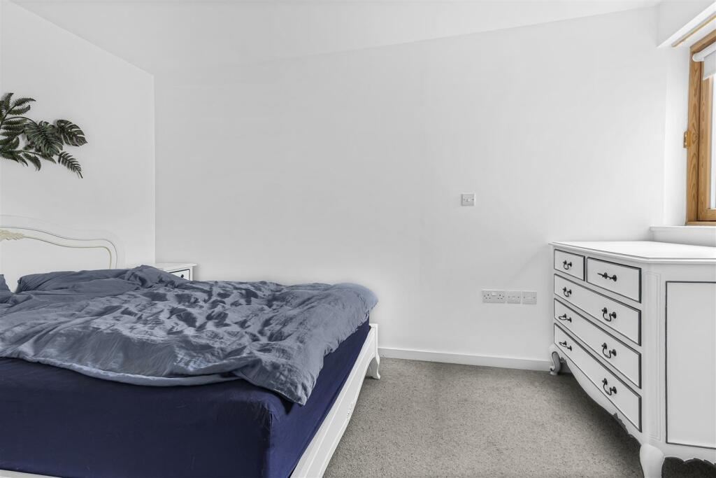 Additional property image - New Street, Cambridge
