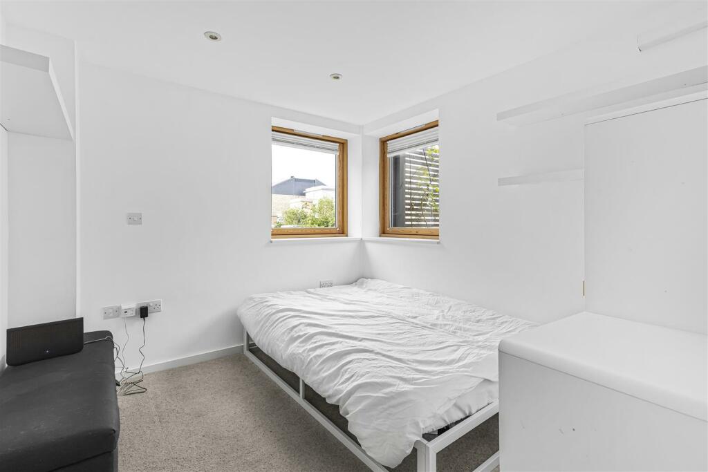 Additional property image - New Street, Cambridge